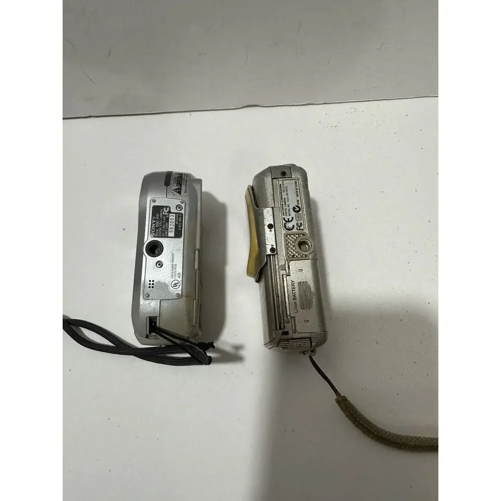 Lot of 2 Digital‎ Cameras NOT Working Sony Cybershot 4.1 Pm + Olympus Stylus 300